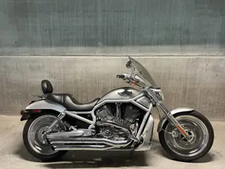Harley-Davidson Cruiser V-Rod 100th Anniversary Limited Edition VRSCA