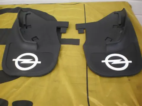 Spatlappen Opel Vectra A HB achter 90349175 NIEUW