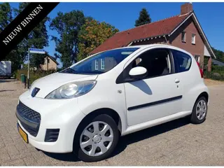 Peugeot 107 1.0-12V XS met Diverse Opties !
