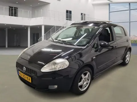 Fiat Grande Punto 1.4-16V Emotion LPG 5drs ( APK KEURING BIJ AFLEVERING! )