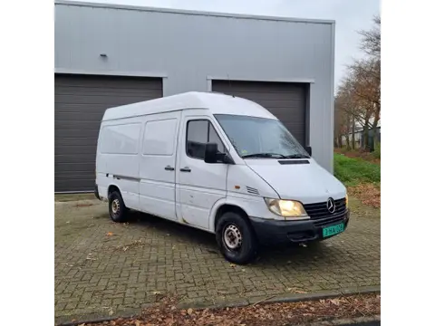 Mercedes-Benz Sprinter 208D 208CDI LANG HOOG CLEAN CAR GERMANY CAR