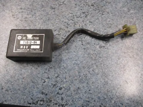CDI UNIT Honda VF 700 750 C Magna 1983 - 1985