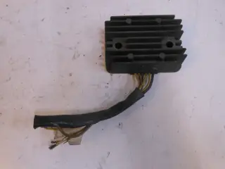 SPANNINGSREGELAAR Kawasaki Z900 1970 - 2012