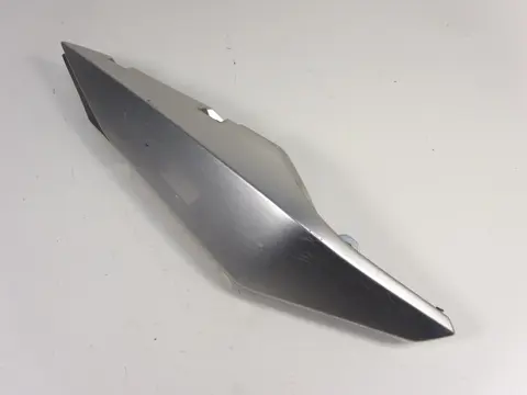 RECHTER ACHTERKANT Yamaha XJ 6 N 2009 - 2015