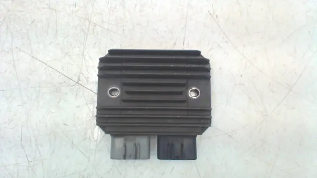SPANNINGSREGELAAR Kawasaki ZX 10 R 2008 - 2010