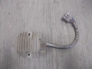 SPANNINGSREGELAAR Kawasaki ZX 6 R 1998 - 1999