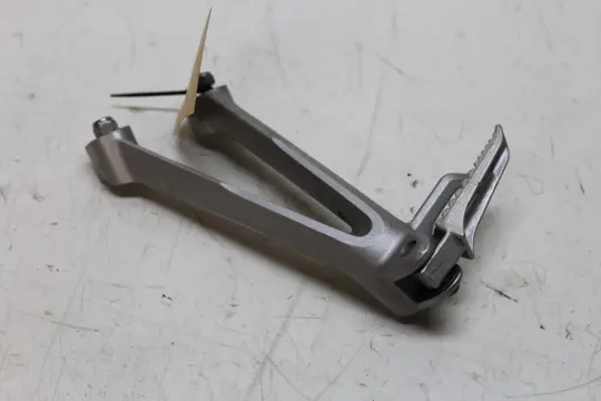 DUO VOETSTEUN LINKS Suzuki GSX R 750 2006 - 2007
