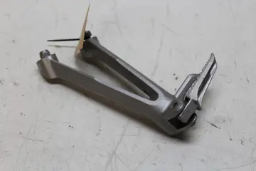 DUO VOETSTEUN LINKS Suzuki GSX R 750 2006 - 2007