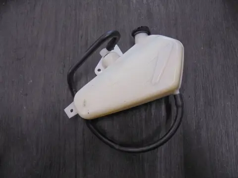 KOELVLOEISTOF RESERVOIR Triumph Tiger 800 XRT 2016 - 2017