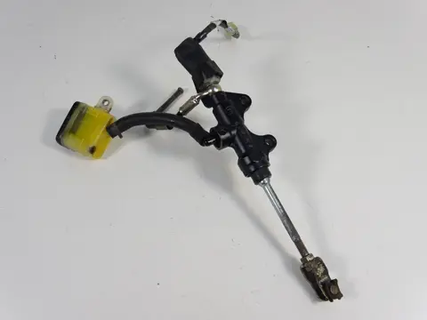 REMPOMP ACHTER Triumph Sprint ST 1050 2005 - 2011