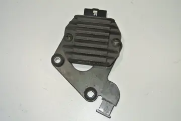 SPANNINGSREGELAAR Suzuki XF 650 Freewind 1997 - 1999