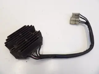 SPANNINGSREGELAAR Suzuki GS 500 E 1989 - 2001