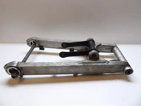 ACHTER BRUG Kawasaki GPZ 1100 1983 - 1984