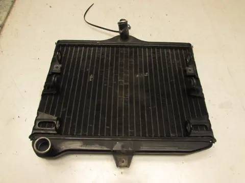 RADIATEUR Yamaha V max 1987 - 2002