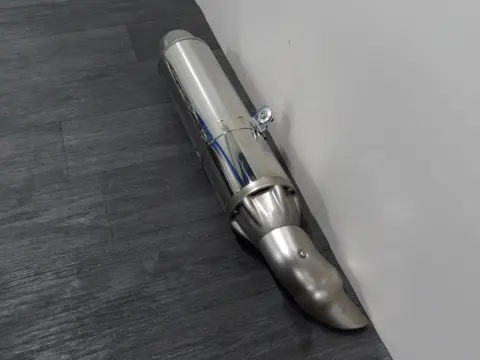 UITLAAT BMW K 1200 R 2005 - 2008