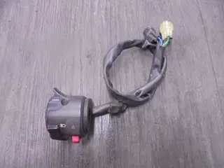 STUURSCHAKELAAR LINKS Kawasaki Z 900 2017 - 2019