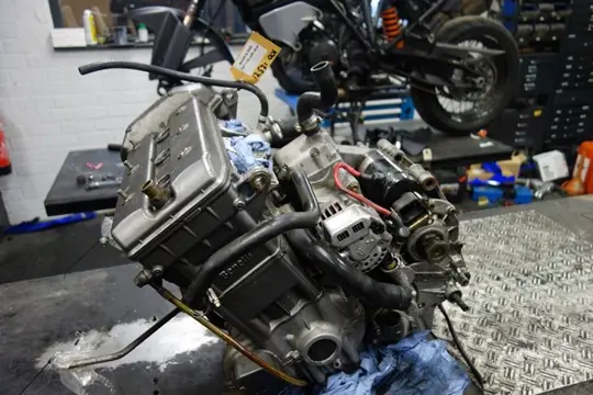 MOTORBLOK Benelli TNT 1130 cafe racer 2004 - 2016