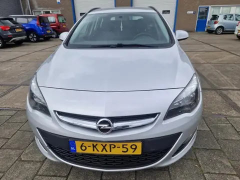 Opel ASTRA SPORTS TOURER 1.7d EXPORT PRICE