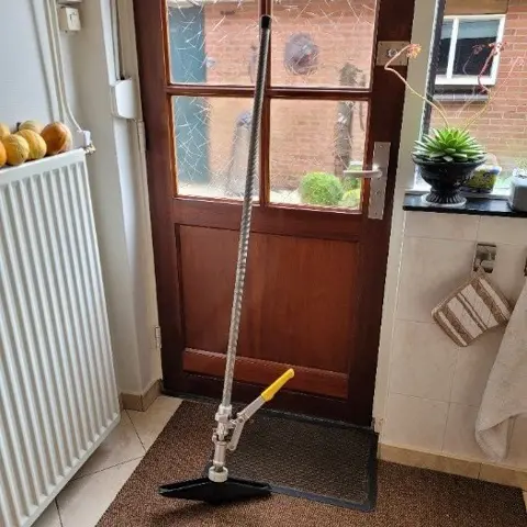 Veeverlosser voor het afkalven van koeien