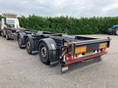 Renders ROC 16.27 CC Breedteborden (bj 2014)