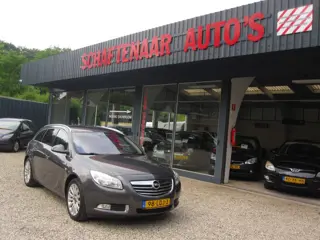 Opel Insignia Sports Tourer 1.6 T Cosmo met trekhaak apk 16-10-2026