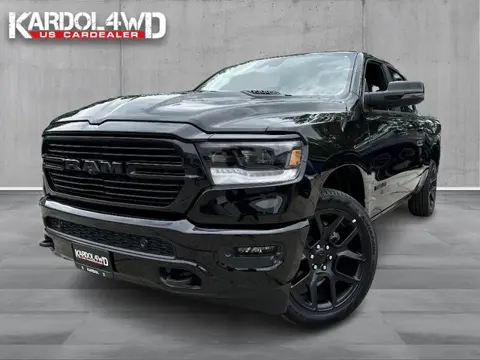 Dodge Ram 1500 5.7 V8 4x4 Crew Cab Laramie | | Elektr. treeplanken | Head-up | 360gr camera| Panoram