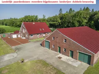 Woonboerderij, landelijk, paardenboxen, dubbele bewoning