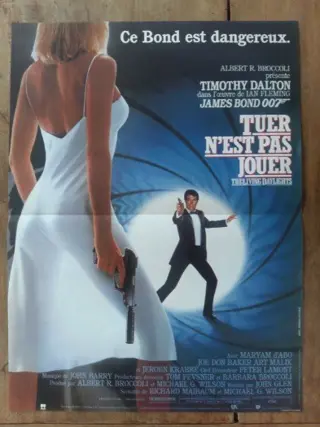 THE LIVING DAYLIGHTS filmposter.