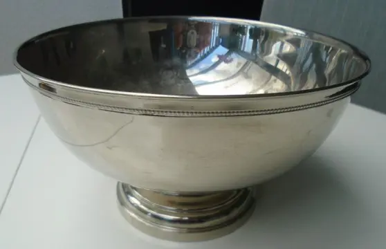 METALEN SCHAAL 24,5 cm