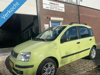 Fiat Panda 1.2 AUTOMAAT AIRCO&NAVI&JAAR APK