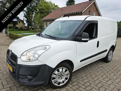 Fiat Dobló Cargo 1.4i Benzine met Zijdeur Trekhaak & Opties !