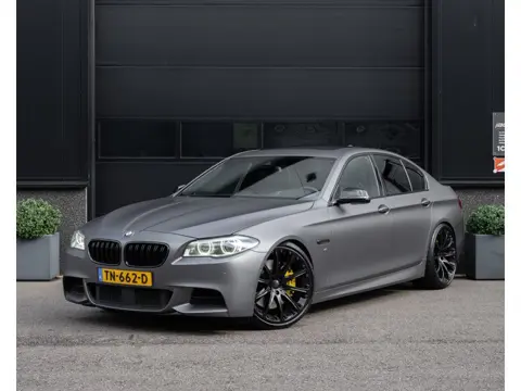 BMW 5 Serie M550 XDrive Hight Excecutive | M Performance | Pano | Memory | Sfeer | Hartge | Camera |