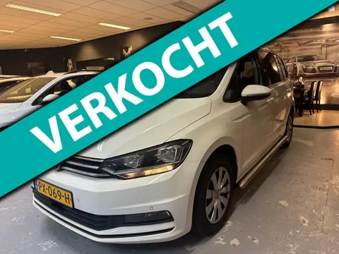 Volkswagen Touran 2.0 TDI SCR Touchscreen Radio 2017 NL Automaat APK 10-25