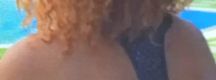 Hoy .met nadia doet massage bij jouw thuis