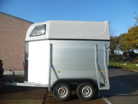 Hotra Aluminium 1,5 paardstrailer bj 2007 verkocht