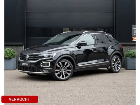Volkswagen T-Roc 2.0 TSI 4Motion 190PK R-Line | Leder | Virtual | Pano | Sfeer | Beats | Carplay | L