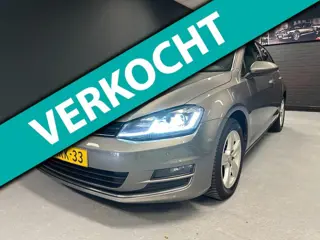Volkswagen Golf 1.2 TSI Highline 6Bak 17inch NAP Multi-stuur GTI Dubbele uitlaat.