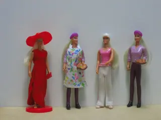 Barbie red dress + hat, painter, NBA basketbal [WKS51]