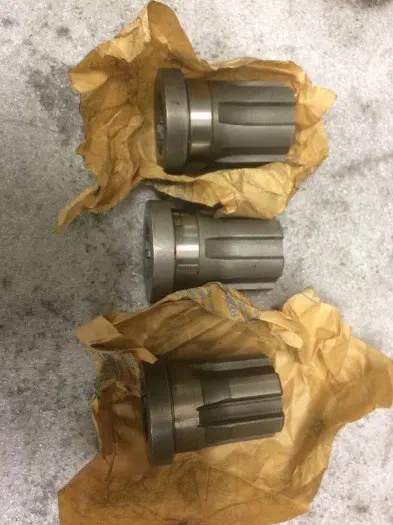 SPROCKET SHAFT &amp; BOUT EXTENSION, standaard