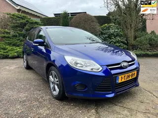 Ford Focus 1.0 EcoBoost Edition, Navi, PDC, Airco, NAP, Zeer nette auto!