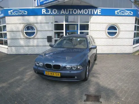 BMW 5-serie Touring 525i Lifestyle Edition