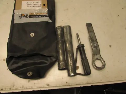 GEREEDSCHAPSET Yamaha V max 1987 - 2002