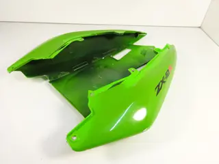 ACHTERKUIPDEEL Kawasaki ZX 10 R 2004 - 2005