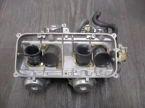 CARBURATEURSET Honda VF 700 750 Supermagna 1988 - 2000