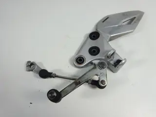 LINKER SCHETSPLAAT Suzuki GSR 750 2011 - 2016