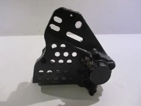 MOTORBLOKDEKSEL VOORTANDWIEL Suzuki GSX R 1100 1993 - 1994
