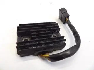 SPANNINGSREGELAAR Kawasaki ER 5 1997 - 2005