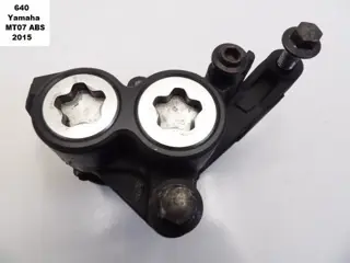 REMKLAUW RECHTS VOOR Yamaha MT 07 2014 - 2017