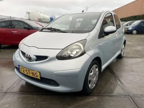 Toyota Aygo 1.0-12V + AIRCO!! (bj 2006)