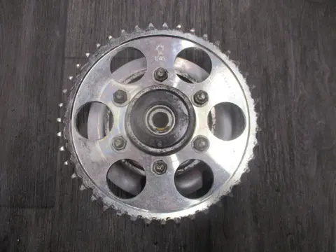 TANDWIELDRAGER Suzuki GSX 750 1984 - 1986